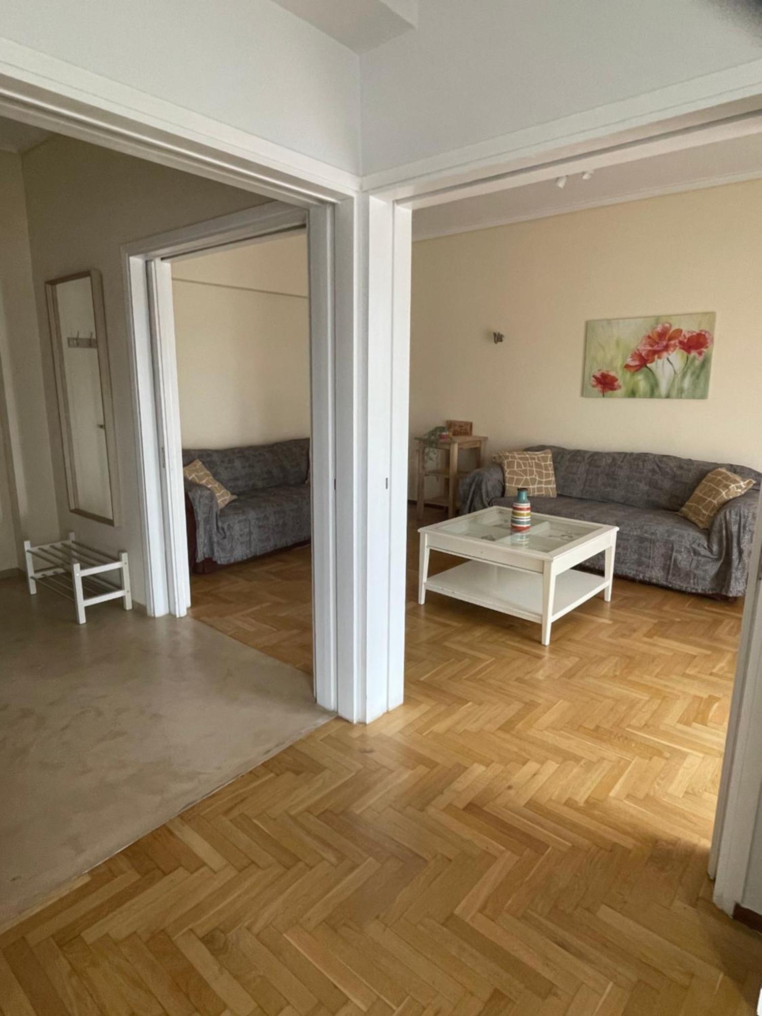 Cozy Apartment Near Metro-Athens View Exterior photo